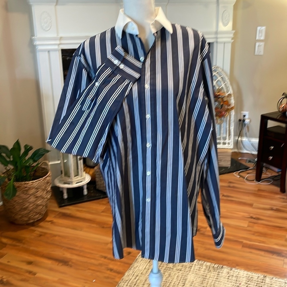 Men’s Ralph Lauren button down